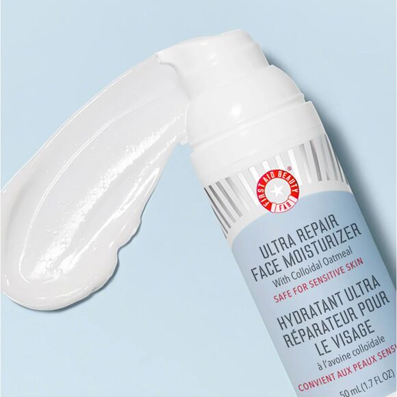 NIB Ultra Repair Face Moisturizer - First Aid Beauty - Picture 1 of 8